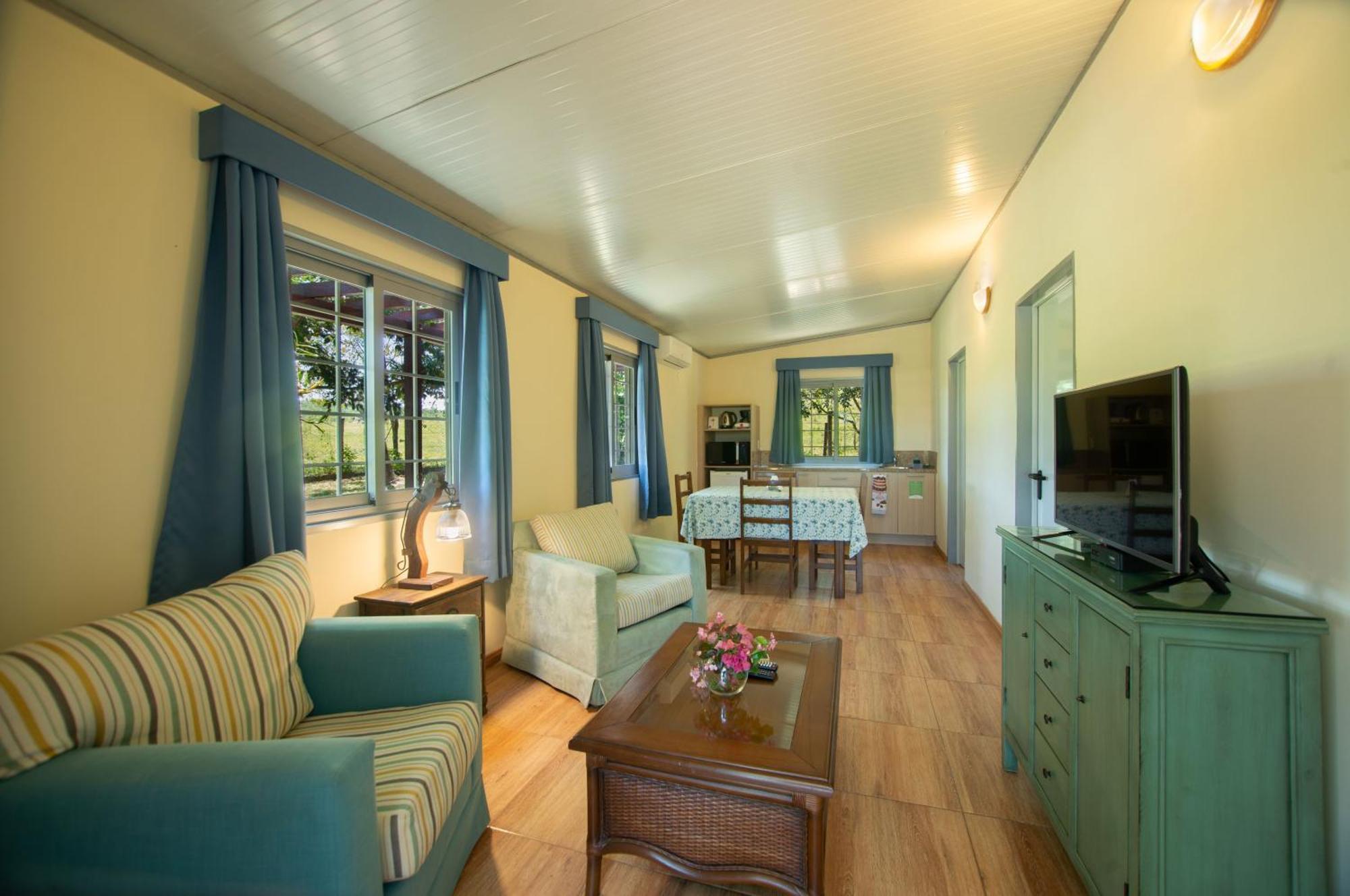 Vista Alegre Natural Resort - Bungalows Independencia 外观 照片